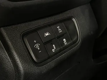 2019 Hyundai Santa Fe - image 28
