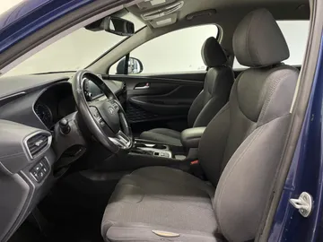 2019 Hyundai Santa Fe - image 3
