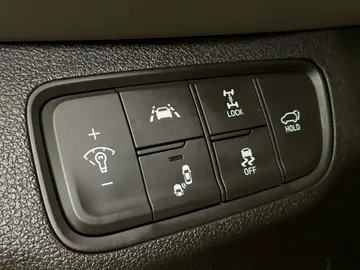 2019 Hyundai Santa Fe - image 32