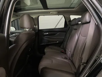 2019 Hyundai Santa Fe - image 16
