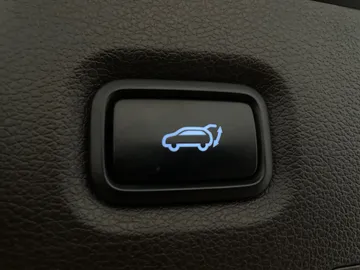 2019 Hyundai Santa Fe - image 22