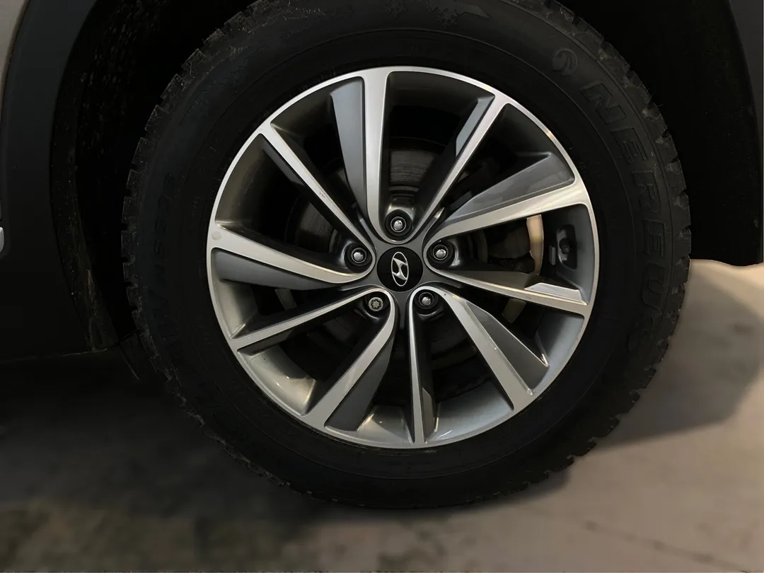2019 Hyundai Santa Fe — photo 5