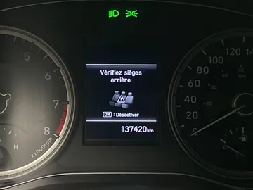 2019 Hyundai Santa Fe - image 29