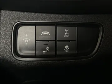 2019 Hyundai Santa Fe - image 23