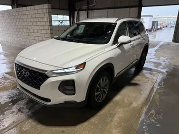 2020 Hyundai Santa Fe - image 3