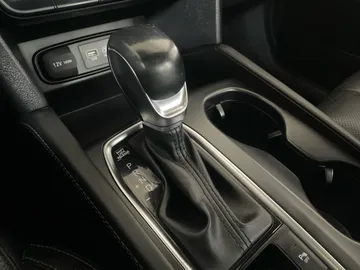 2020 Hyundai Santa Fe - image 30