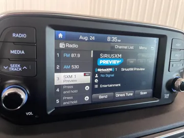 2020 Hyundai Santa Fe - image 31