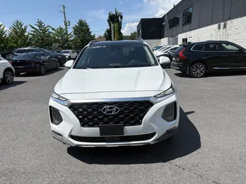 2020 Hyundai Santa Fe - image 2