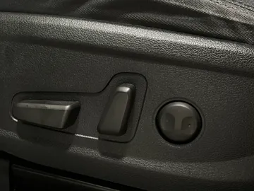 2019 Hyundai Santa Fe - image 18