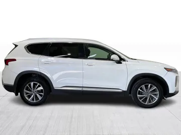 2019 Hyundai Santa Fe - image 2