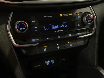 2019 Hyundai Santa Fe - image 21