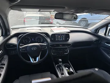 2019 Hyundai Santa Fe - image 7