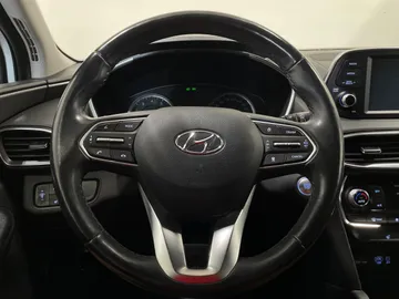 2019 Hyundai Santa Fe - image 24