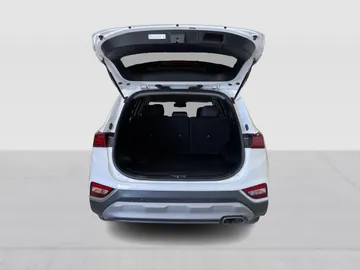 2019 Hyundai Santa Fe - image 13