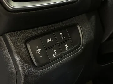 2019 Hyundai Santa Fe - image 28