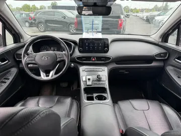 2022 Hyundai Santa Fe - image 9