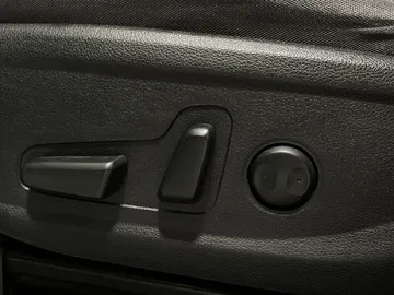 2023 Hyundai Santa Fe - image 18