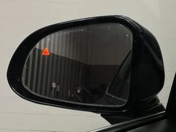 2021 Hyundai Santa Fe - image 21
