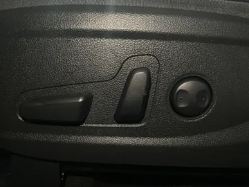 2023 Hyundai Santa Fe - image 19