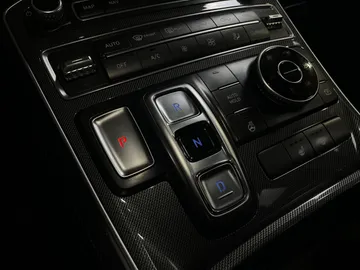 2023 Hyundai Santa Fe - image 32