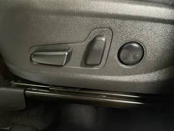 2023 Hyundai Santa Fe - image 19