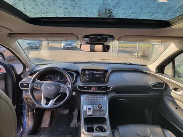 2021 Hyundai Santa Fe - image 9