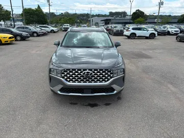 2022 Hyundai Santa Fe - image 2