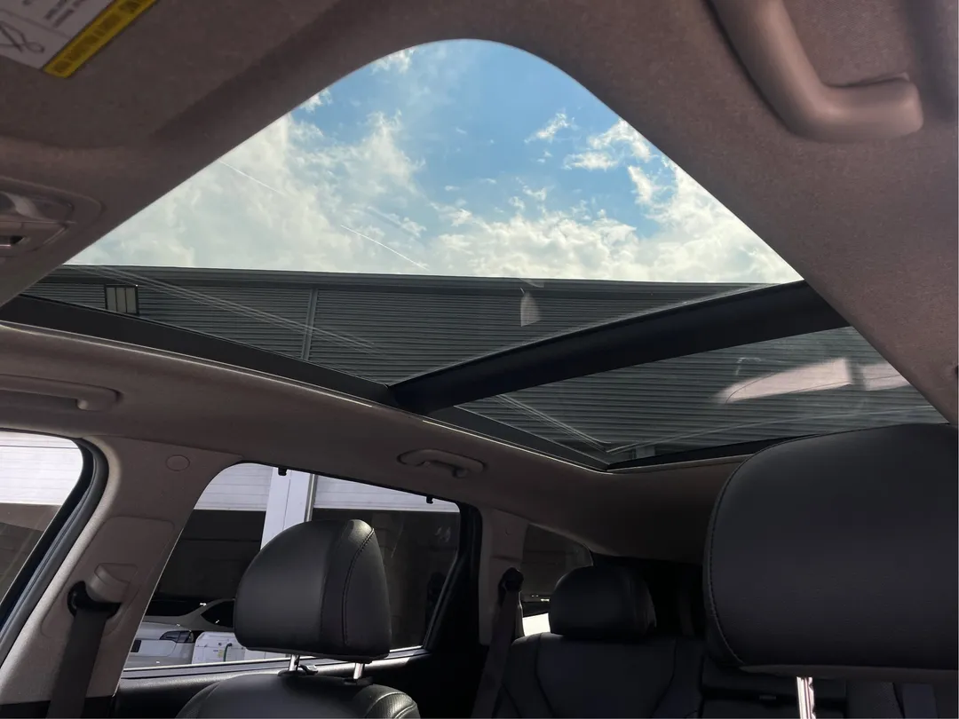2020 Hyundai Santa Fe Ultimate AWD, photo 5