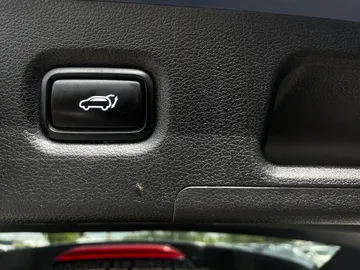 2020 Hyundai Santa Fe - image 21