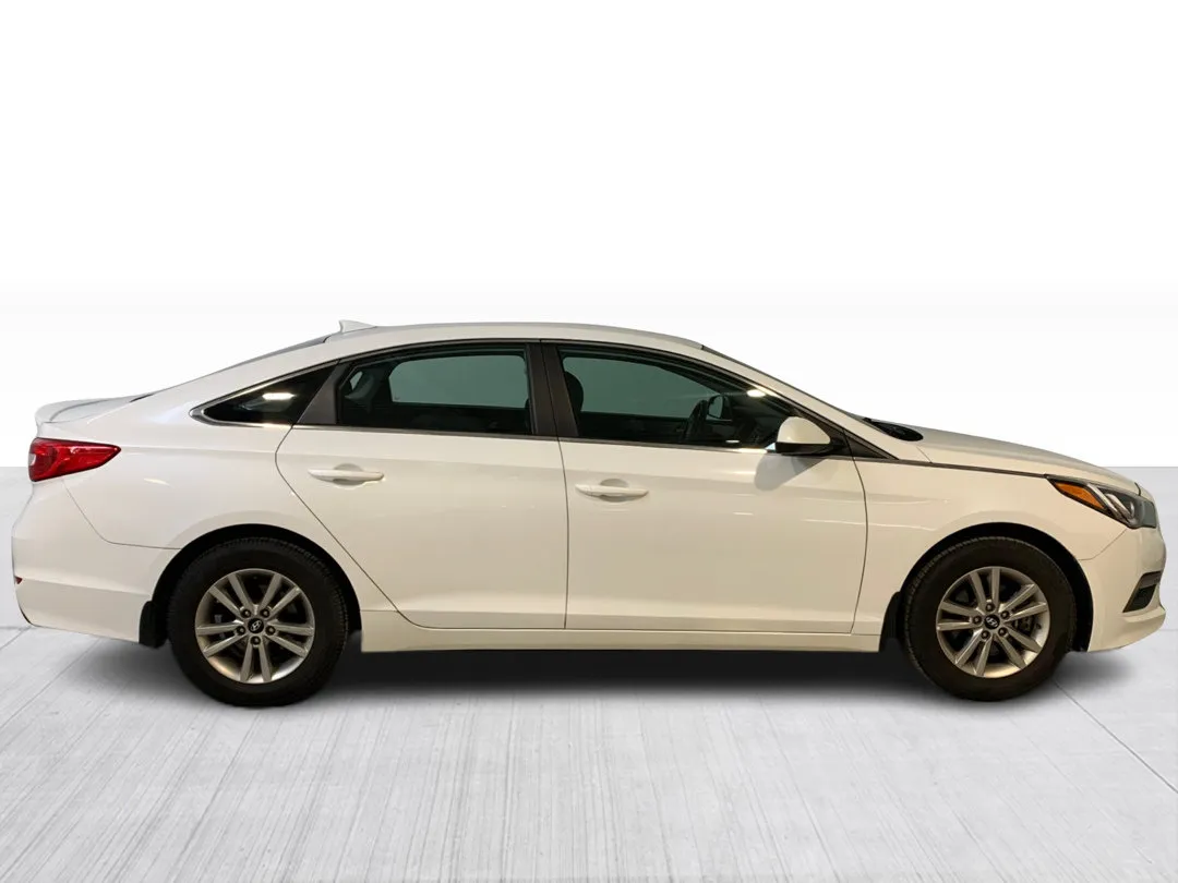 2017 Hyundai Sonata — photo 8