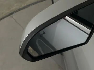 2017 Hyundai Sonata - image 20