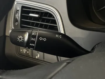 2017 Hyundai Sonata - image 17