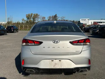 2019 Hyundai Sonata - image 6
