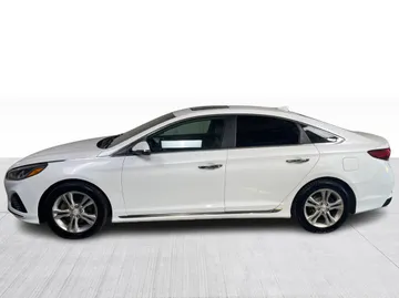 2019 Hyundai Sonata - image 11