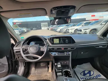 2020 Hyundai Sonata - image 8