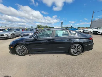 2020 Hyundai Sonata - image 6