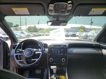 2022 Hyundai Santa Cruz - image 4
