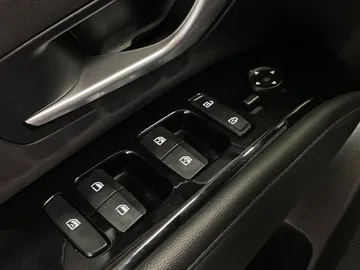 2024 Hyundai Santa Cruz - image 24