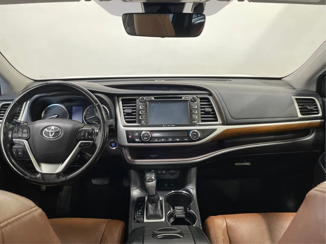 2017 Toyota Highlander — photo 4