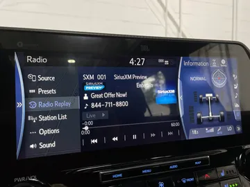 2022 Toyota Highlander - image 33