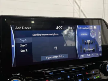 2022 Toyota Highlander - image 30
