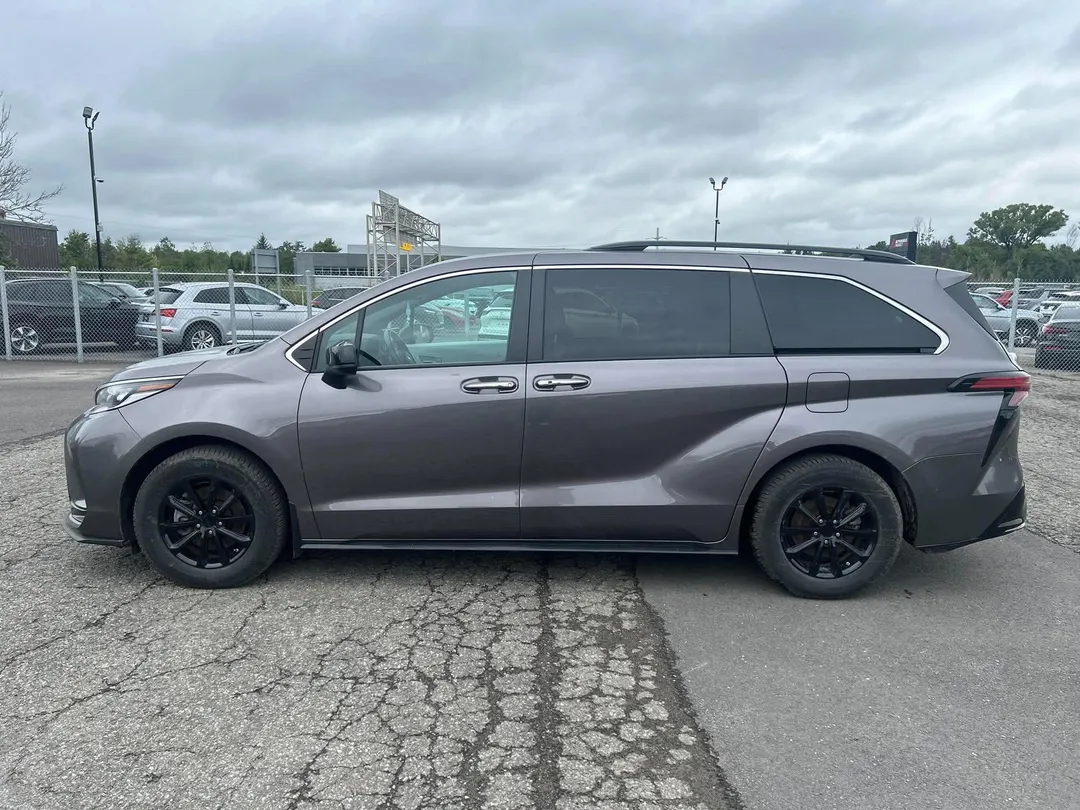 2022 Toyota Sienna XSE, photo 5