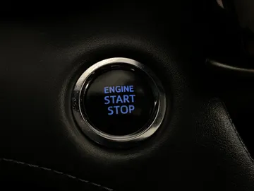 2022 Toyota Highlander - image 23