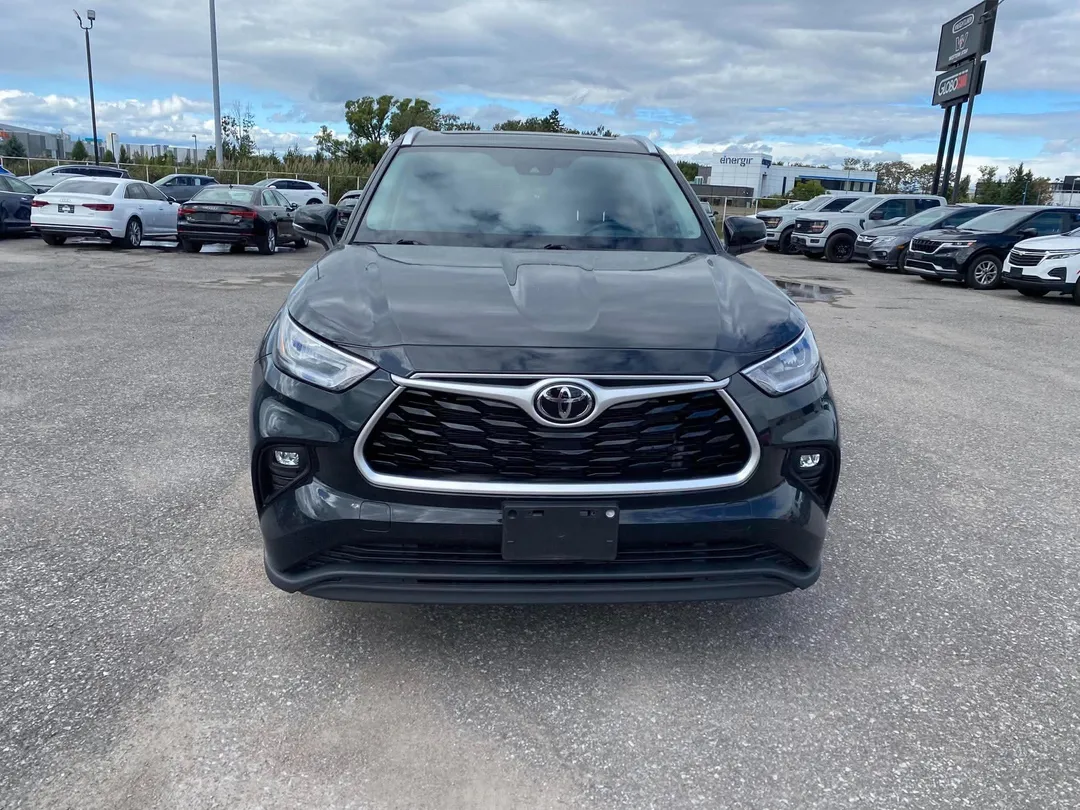 2021 Toyota Highlander for sale - photo 2