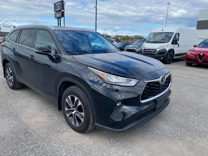 2021 Toyota Highlander for sale - photo 1