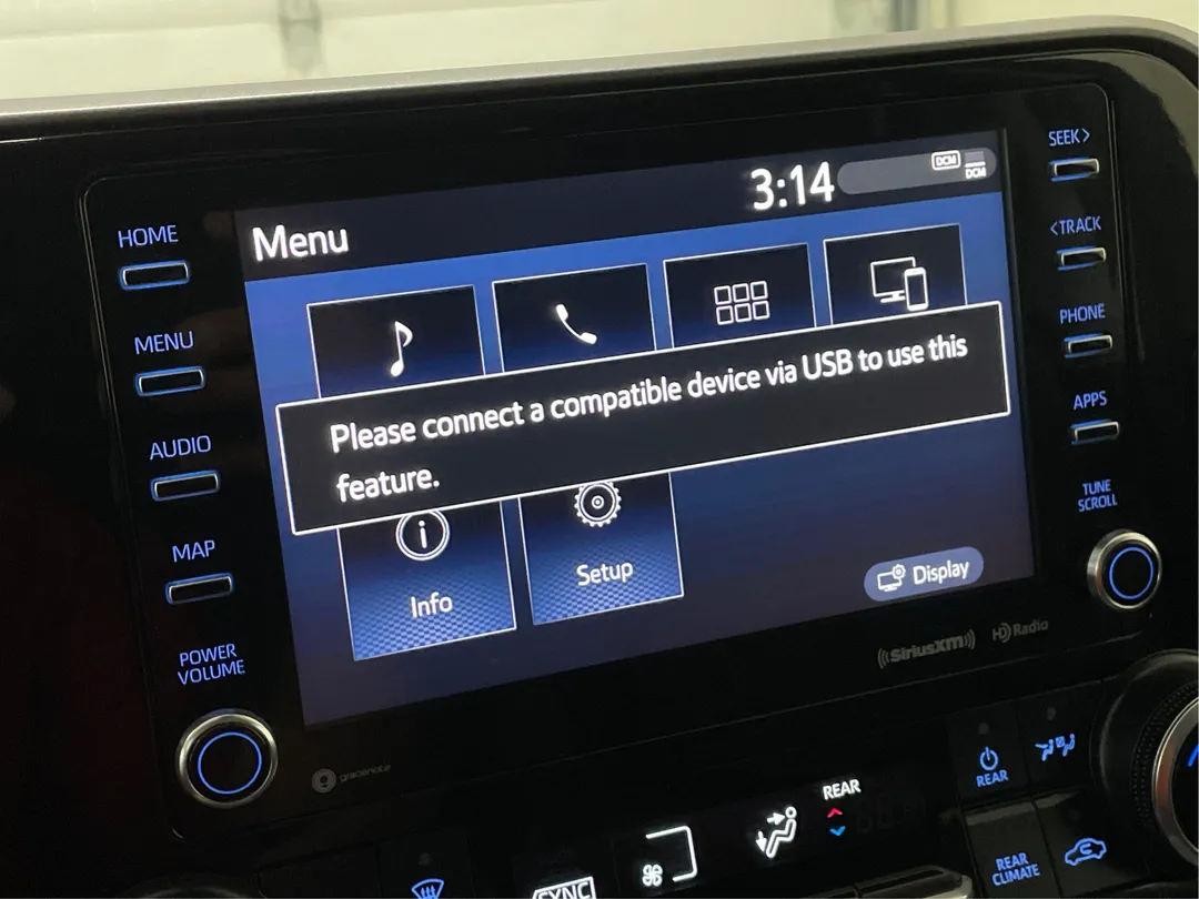 2022 Toyota Highlander XLE AWD, photo 7
