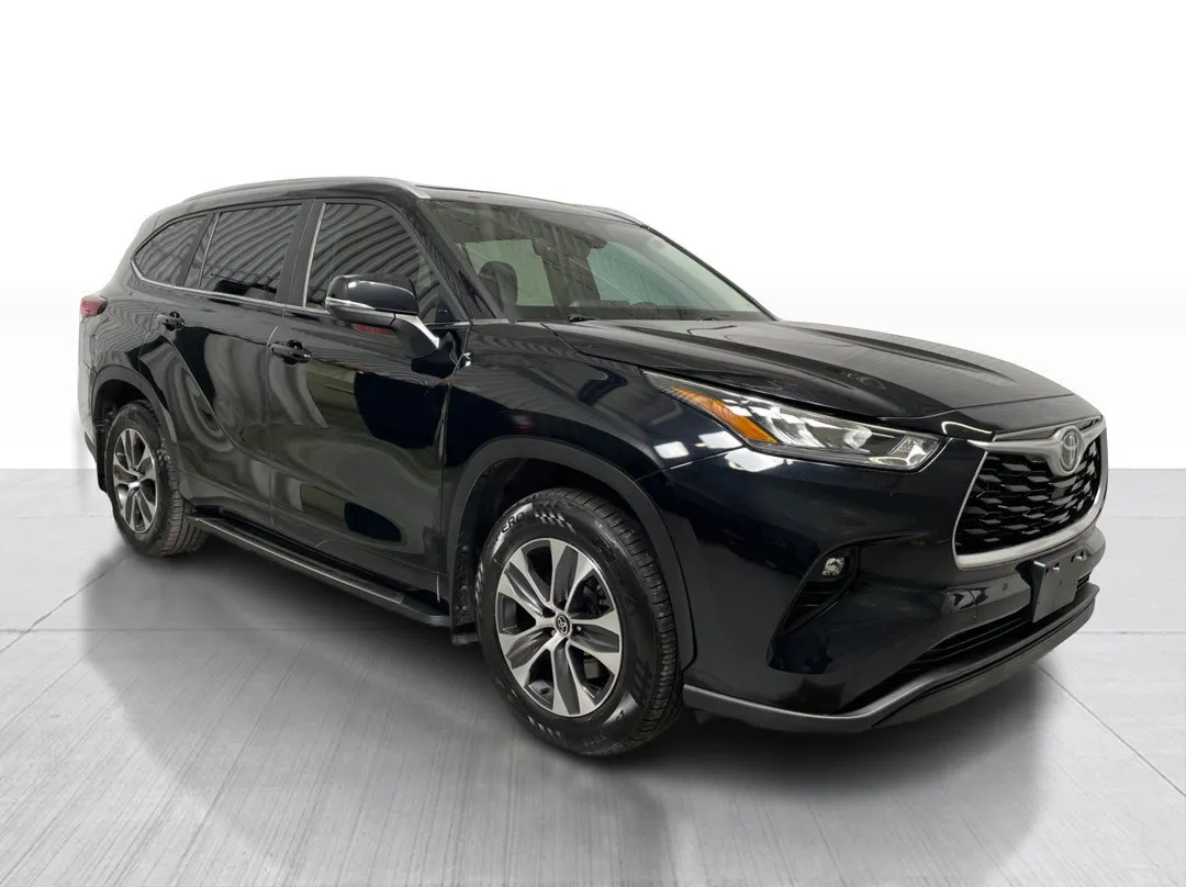 Toyota Highlander 2023 à vendre - photo 1