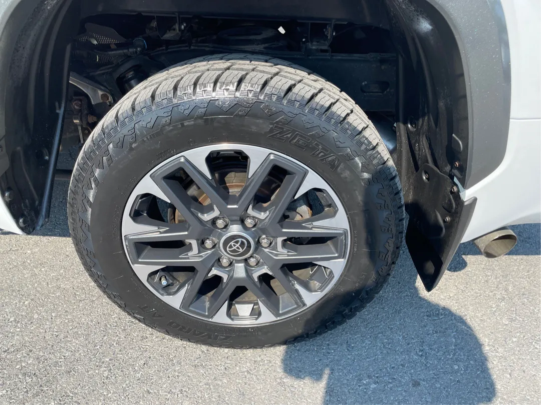 2022 Toyota Tundra — photo 6