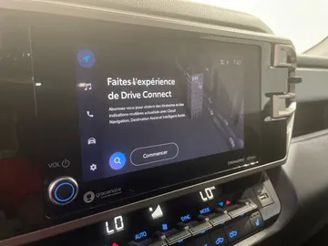 2023 Toyota Tundra - image 28