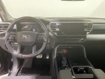 2023 Toyota Tundra - image 4